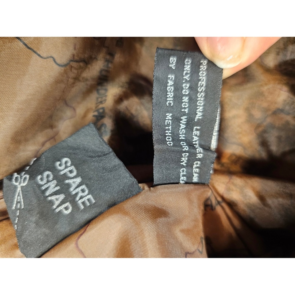 Roundtree & Yorke Mens Brown Leather Bomber Jacket Aviator Map Lining Large - Picture 7 of 9
